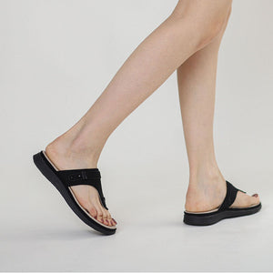 2023 New Women's Thick Soled Fashion Slippers - Libiyi